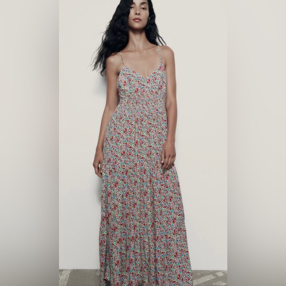ZARA MIDI FLORAL PRINT DRESS - Picture 2 of 12